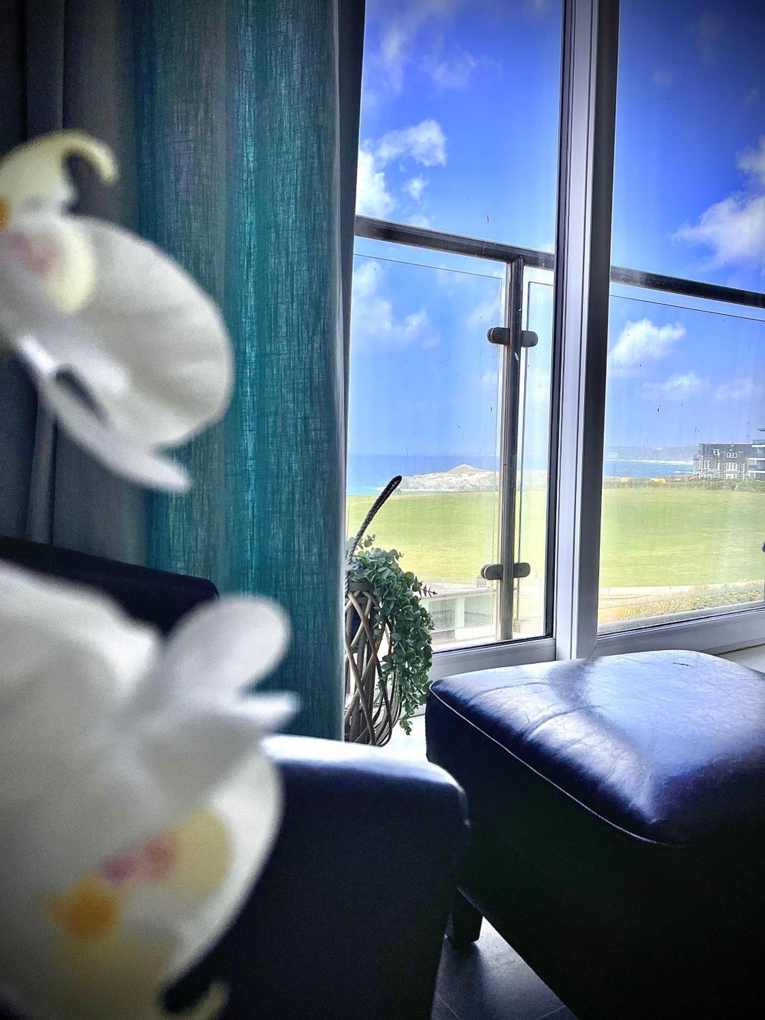 Stunning Sea Views, Luxury Apartment Beaches & Restaurants Are A Short Walk Away Ньюки Экстерьер фото
